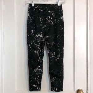 POP Fit Cropped Leggings, Size S